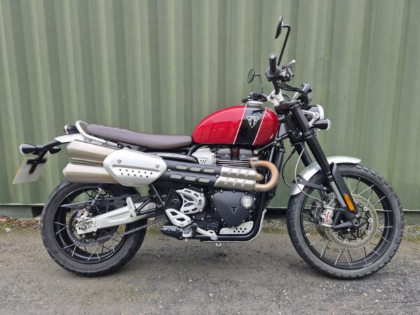 Triumph Scrambler 1200 XC