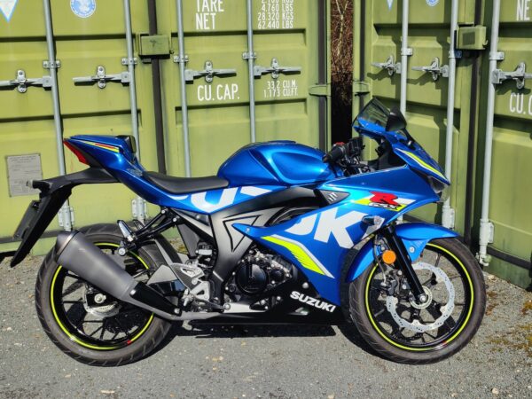 SUZUKI GSX-R125